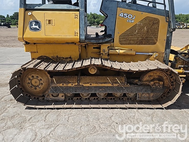2006-deere-450j-lgp-image-8