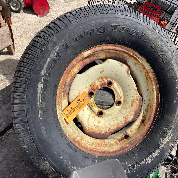 #2136 • (1) BFGoodrich Trailer Tire