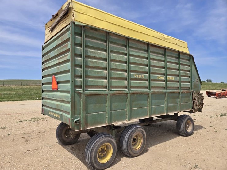 john-deere-716a-image-10