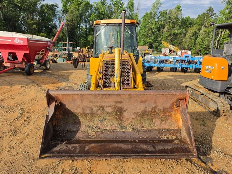 deere-310c-image-5