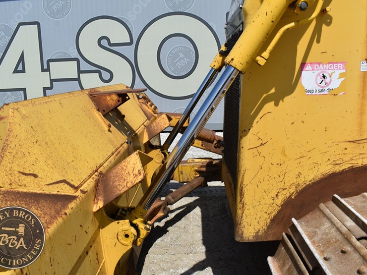2014-komatsu-d65wx-17-image-19
