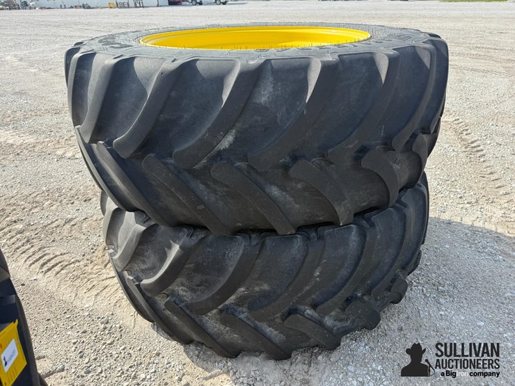 john-deere-12-image-9