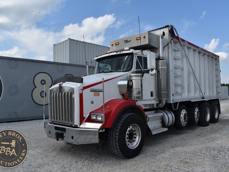 2007-kenworth-t800-image-4