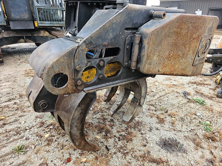 2010-deere-200d-lc-image-81