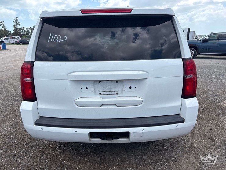 2019-chevrolet-tahoe-image-19