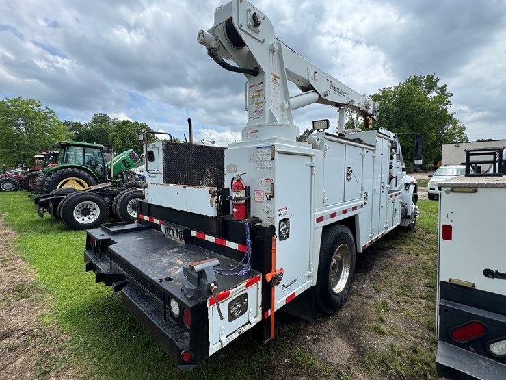 2005-international-durastar-4400-image-4