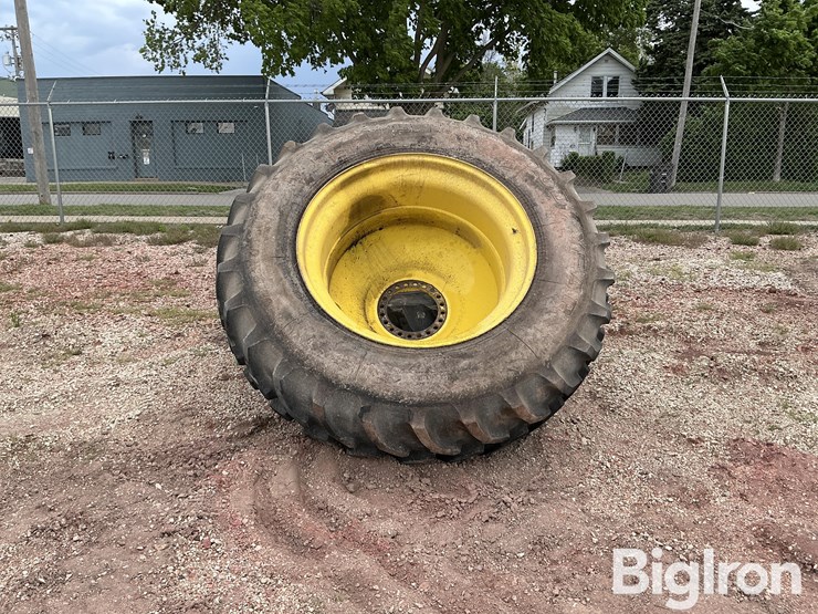 deere-tires-image-2