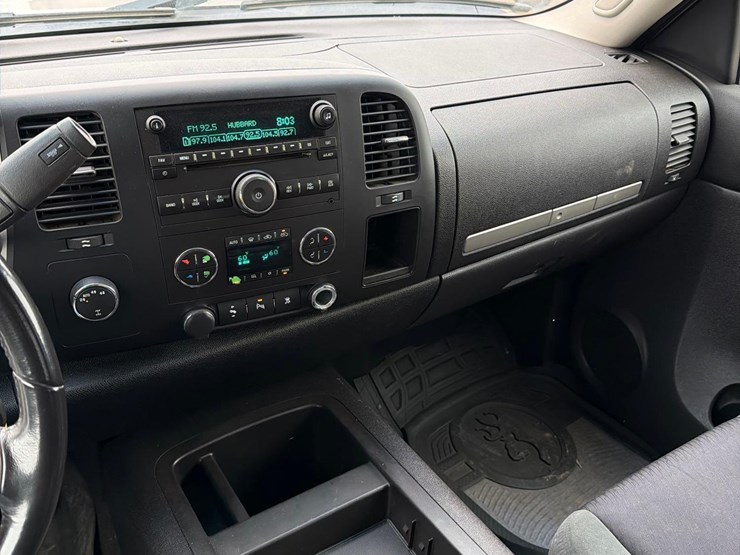 2009-chevrolet-1500-image-34