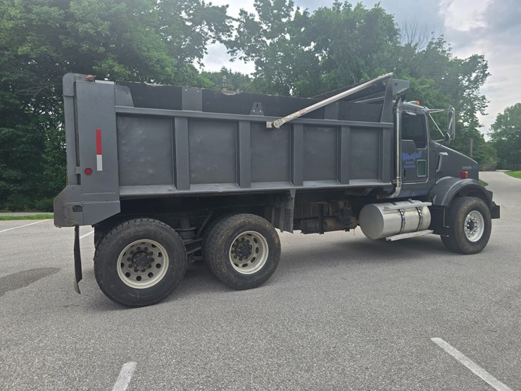 2003-kenworth-t800-image-22