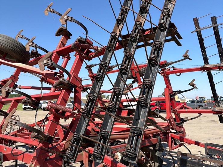 case-ih-4800-image-8
