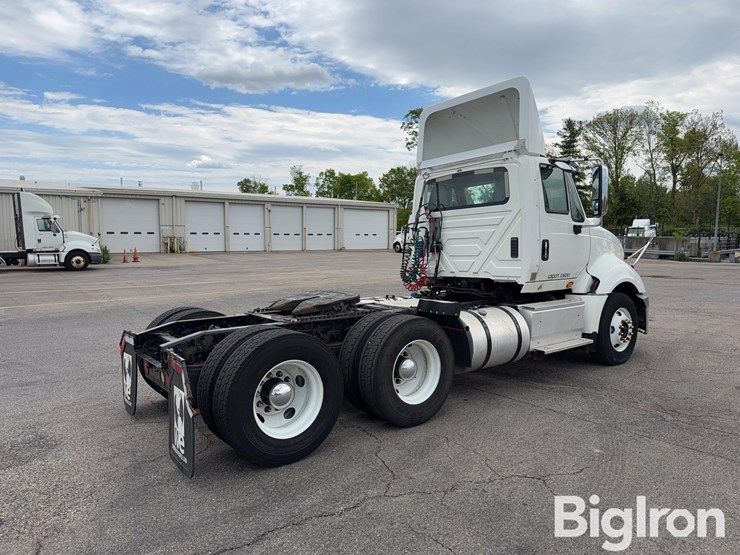 2016-international-prostar-image-5