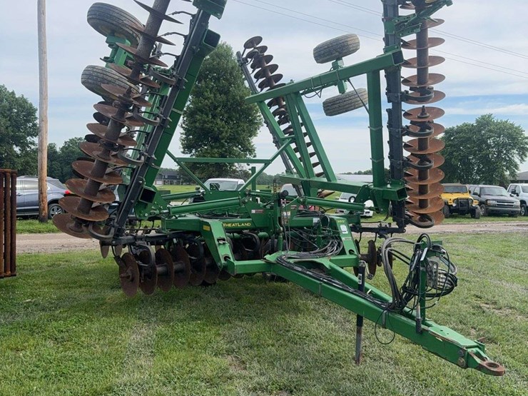 john-deere-637-image-1