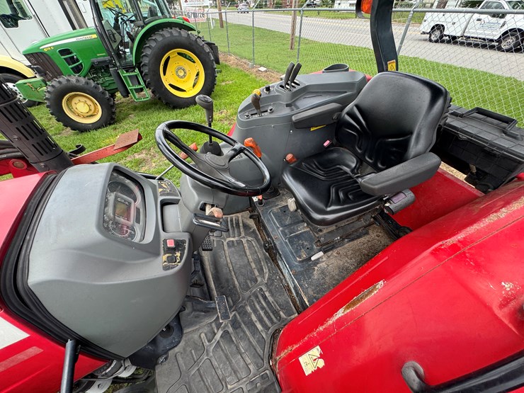 2013-massey-ferguson-4609-image-5
