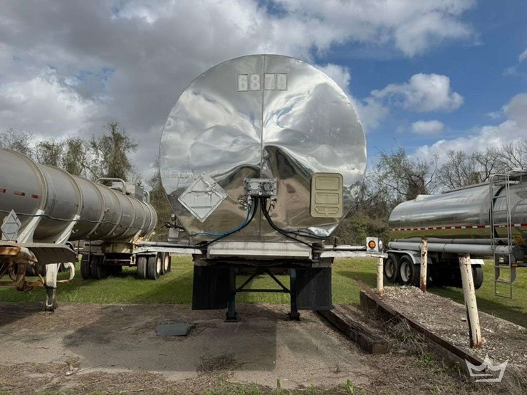 1982-polar-tank-image-12