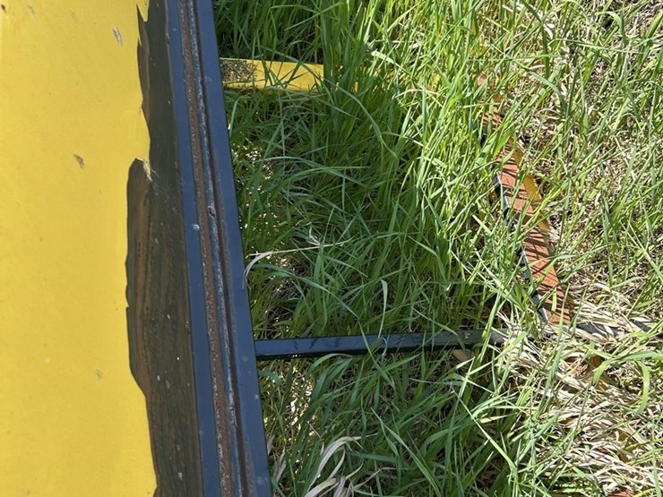 2007-new-holland-88c-image-11