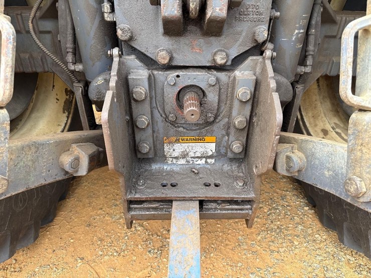 new-holland-8870-image-7