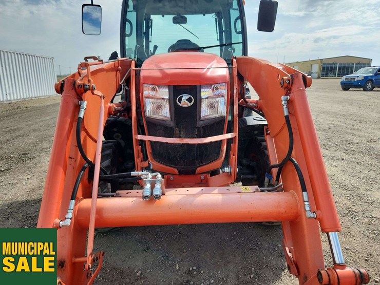 2015-kubota-l4760-image-52