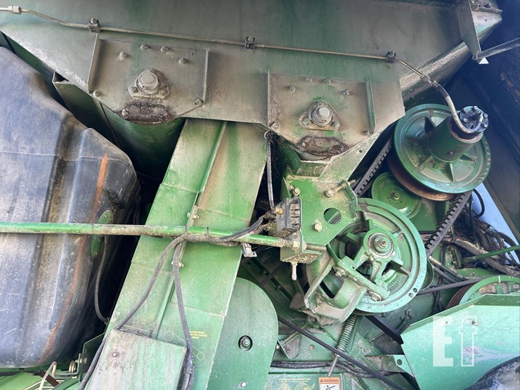 1995-john-deere-9600-image-49