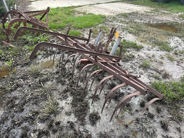 7'-pea-weeder-image-3