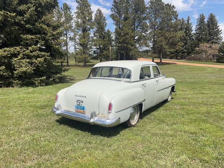 1952-dodge-meadowbrook-image-5
