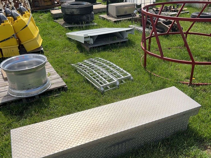aluminum-toolbox-image-3