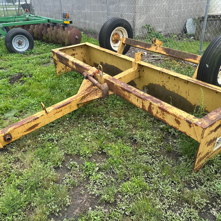 SEMCO 10' PULL-TYPE BOX BLADE - MISSING HYD. RAM
