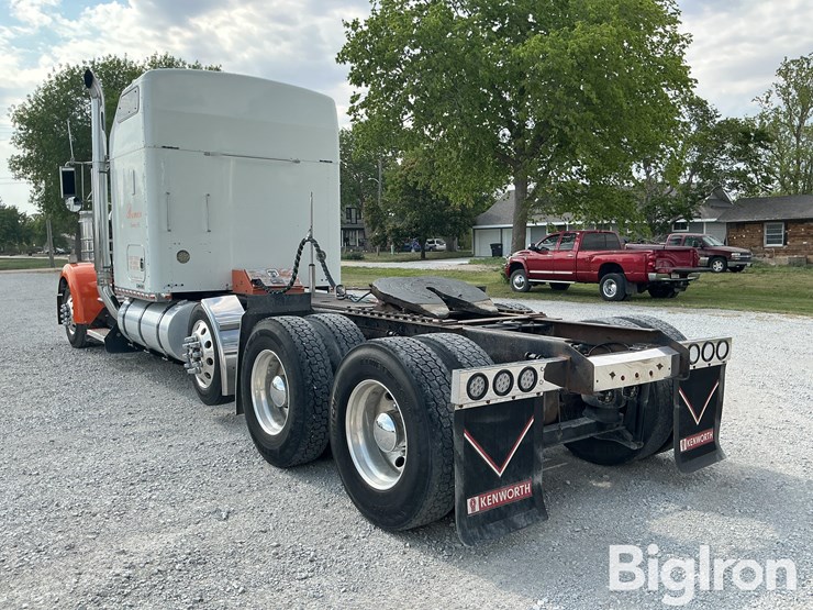 2005-kenworth-w900l-image-7