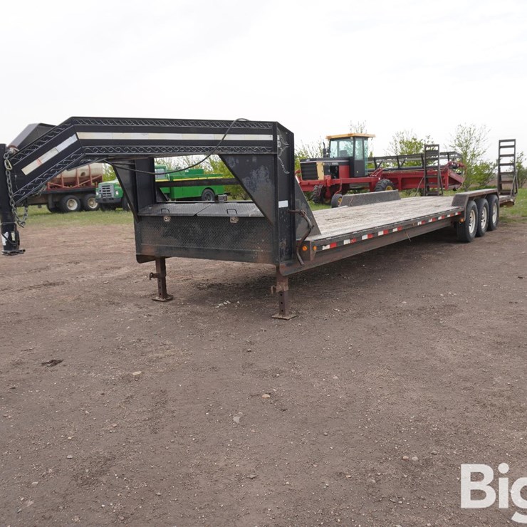 2004 PJ FLATBED