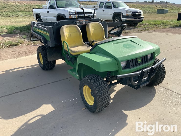 john-deere-gator-image-3