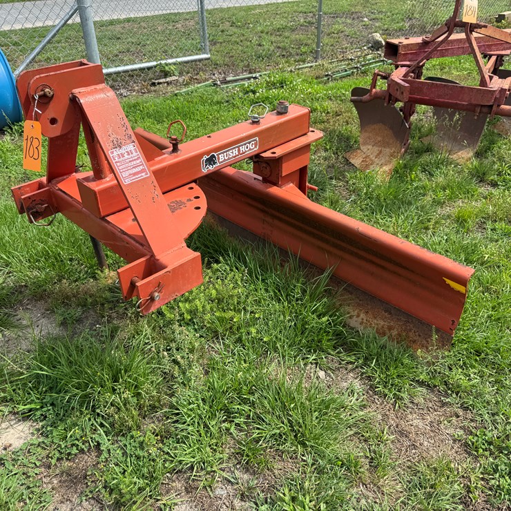 BUSH HOG 6