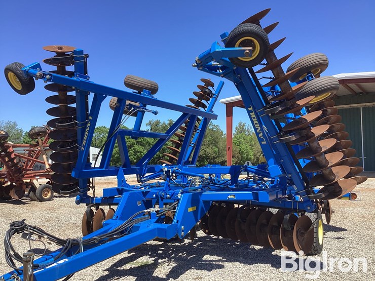 2015-landoll-6230-33-image-9