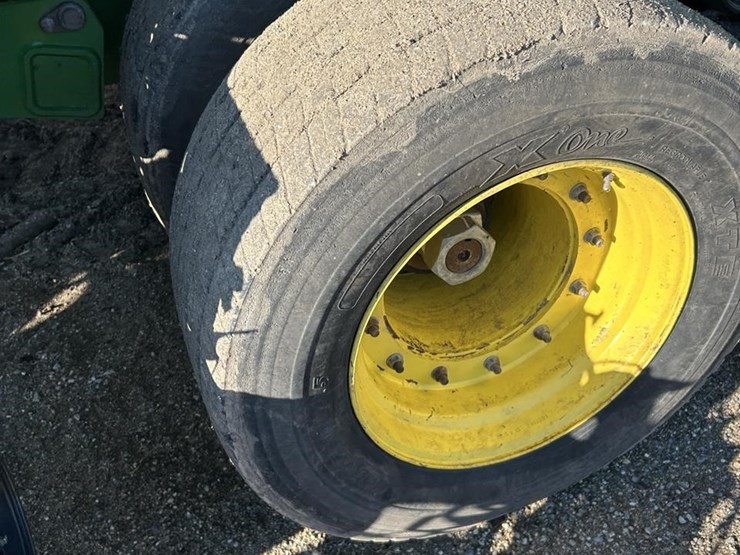 2023-john-deere-db90-image-50