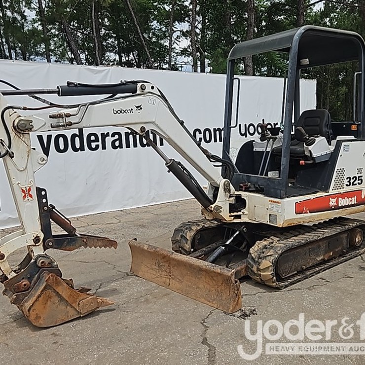 BOBCAT 325