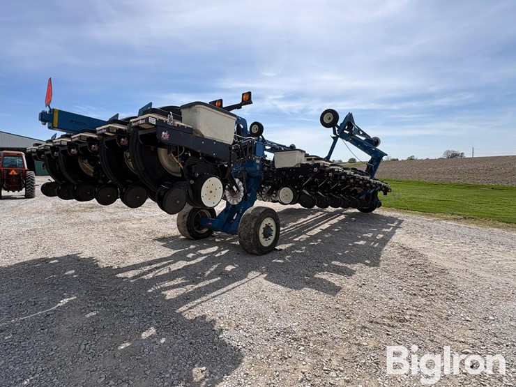 kinze-3800-image-5