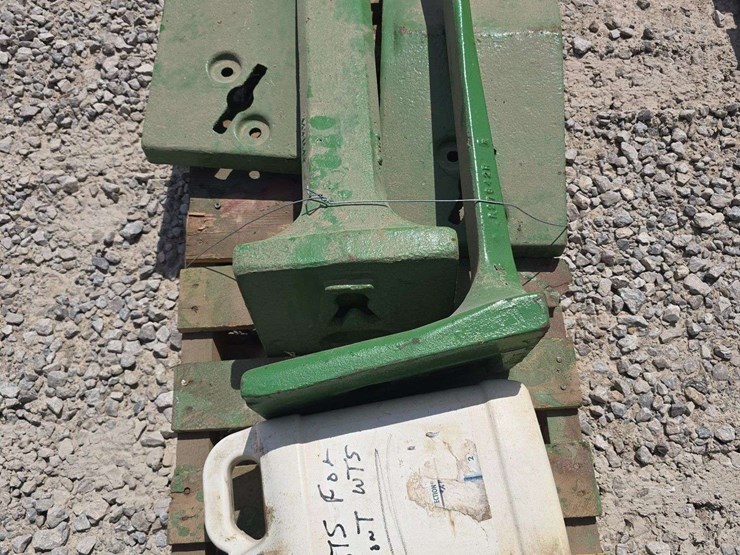 john-deere-2-image-1