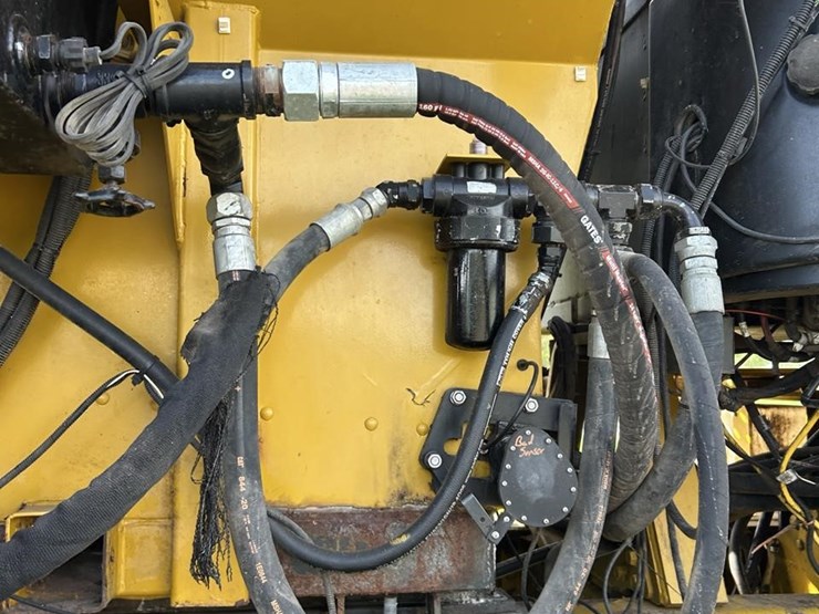 ag-chem-terra-gator-8244-image-80
