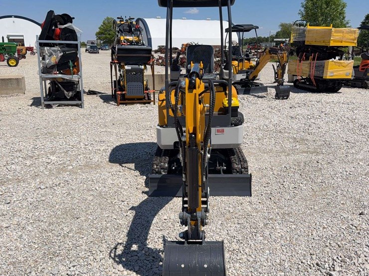 2026-me20-diesel-mini-excavator,-s/n-05359a-image-8