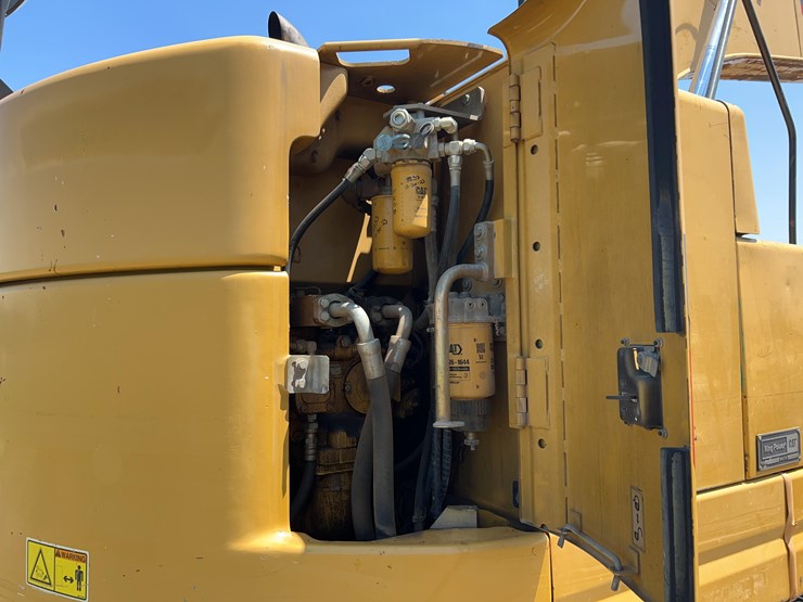 2012-caterpillar-321d-excavator-image-35