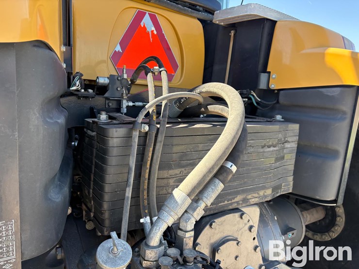 cat-challenger-mt855b-track-tractor-image-17
