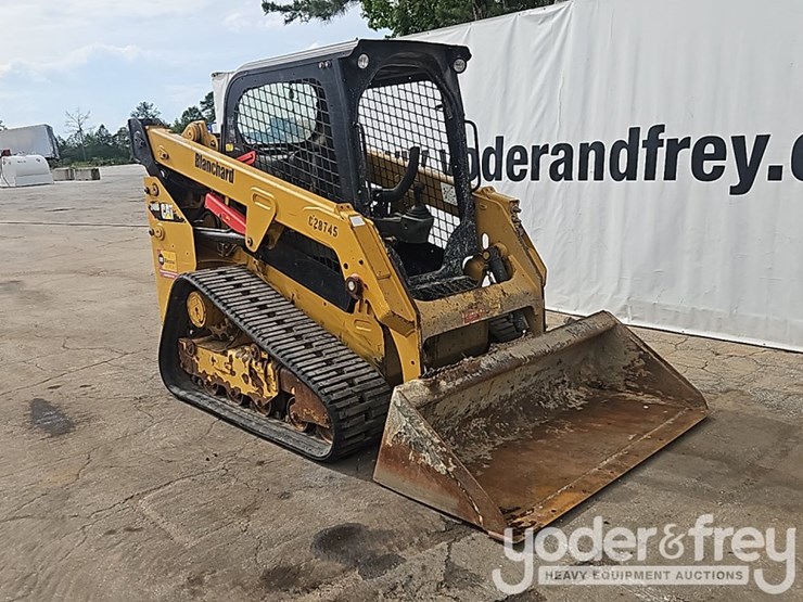 2018-caterpillar-249d-image-7