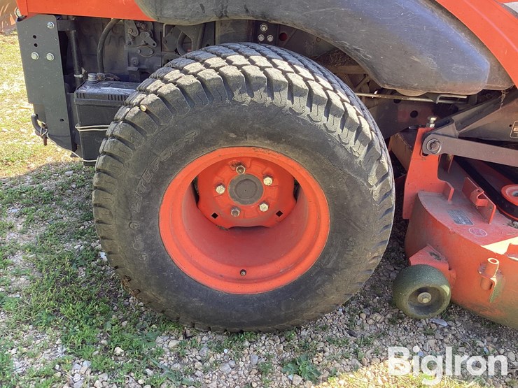 kubota-zd326-image-18