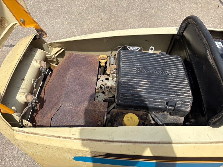 cub-cadet-1864-image-24