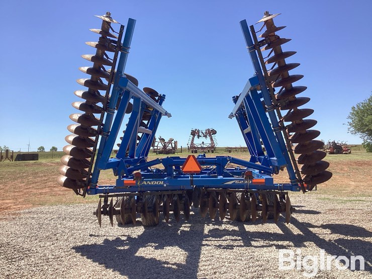 2015-landoll-6230-33-image-6