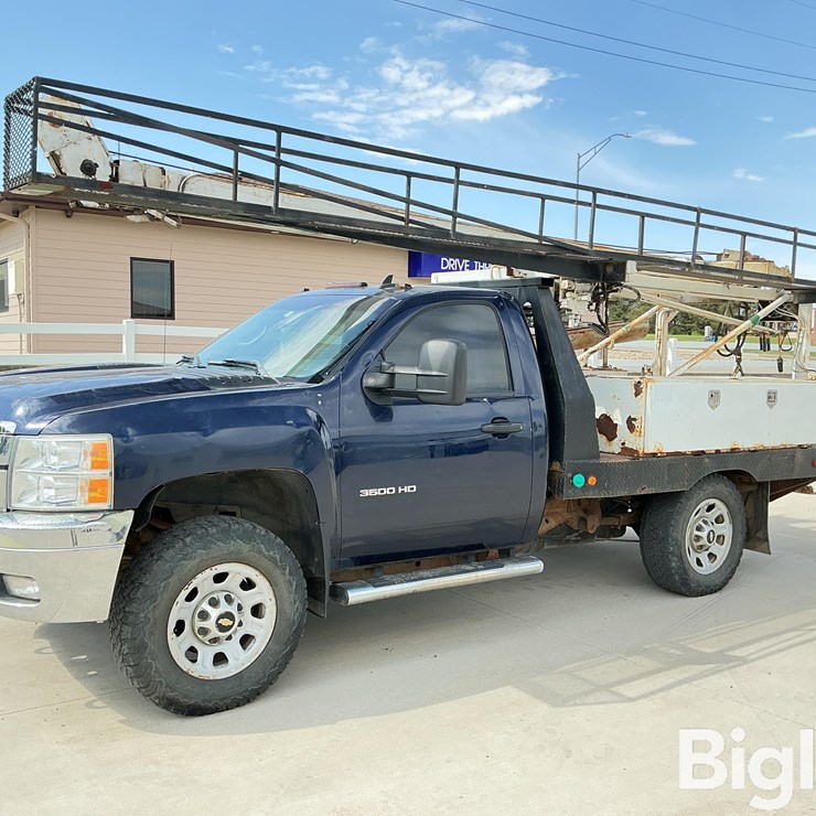 2012 CHEVROLET 3500HD