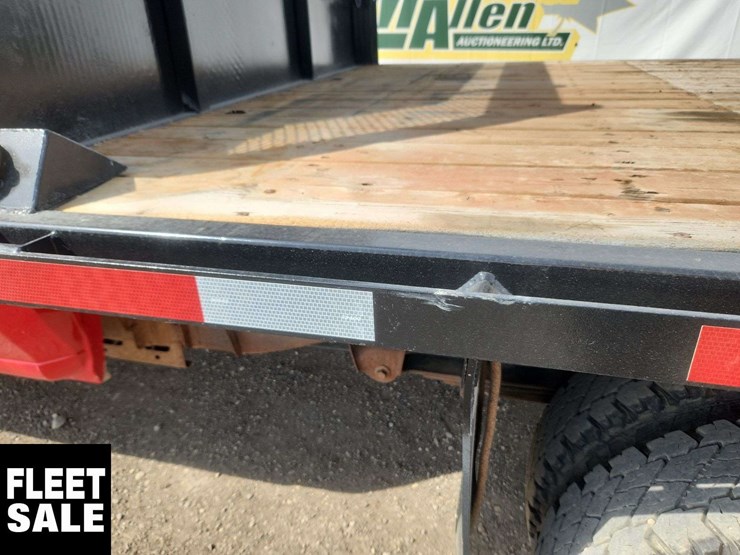 2020-chevrolet-silverado-3500hd-image-43