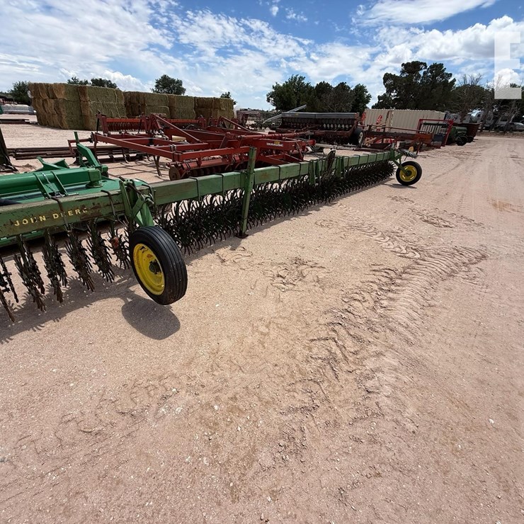 JOHN DEERE 400