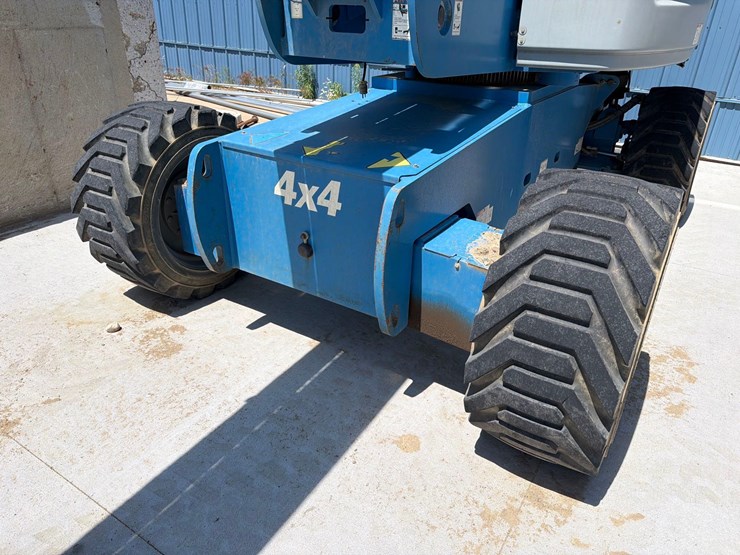 2013-genie-s85-image-10