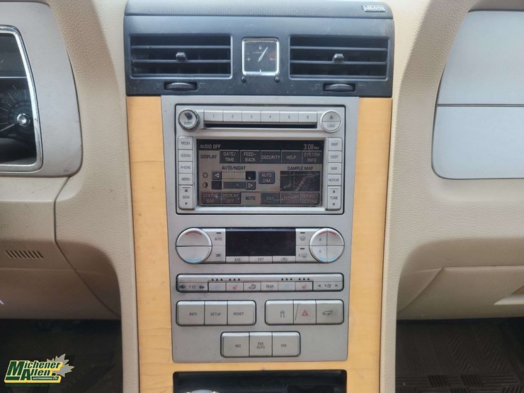 2008-lincoln-navigator-image-23