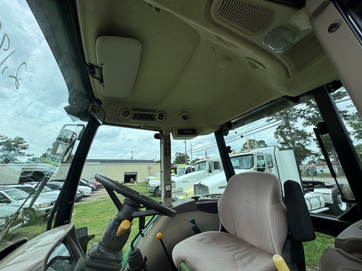 2012-john-deere-6115d-image-8