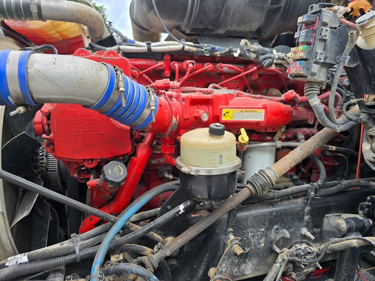 2015-kenworth-t800-image-41